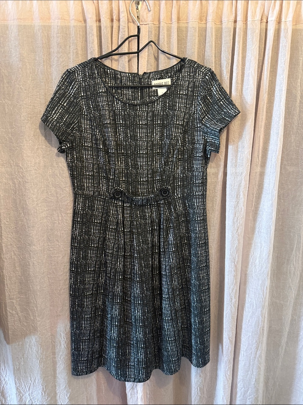 Ann Taylor Black and White Textured Short-Sleeve Fit & Flare Dress